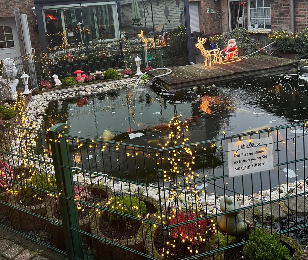 Hotel Zur Wasserburg Kerpen  Eksteriør billede
